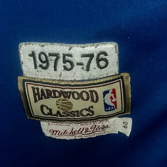Mitchell &Ness  Dr.J  New  York  75-76 Jersey - Picture 3 of 3